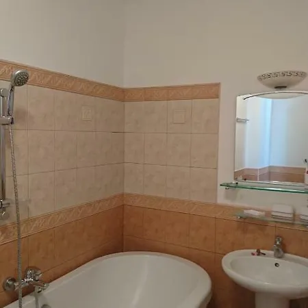 Heart Of Old Рига